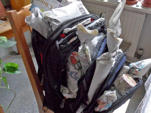 SAM_9089_blog Mit Geschenken gefüllter Rucksack